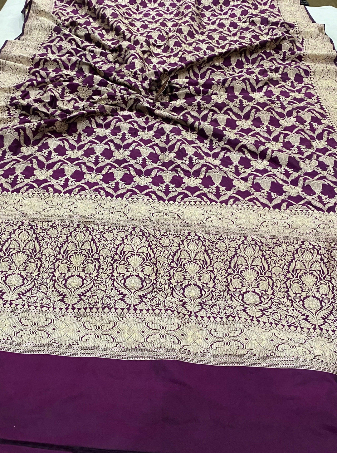 Wine Banarasi Handloom Katan Silk Saree - Aura Benaras