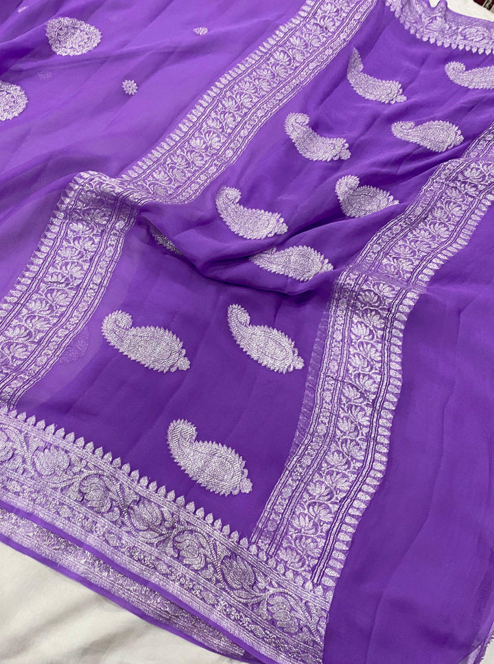 Lavender Buta Khaddi Chiffon Banarasi Handloom Saree - Aura Benaras