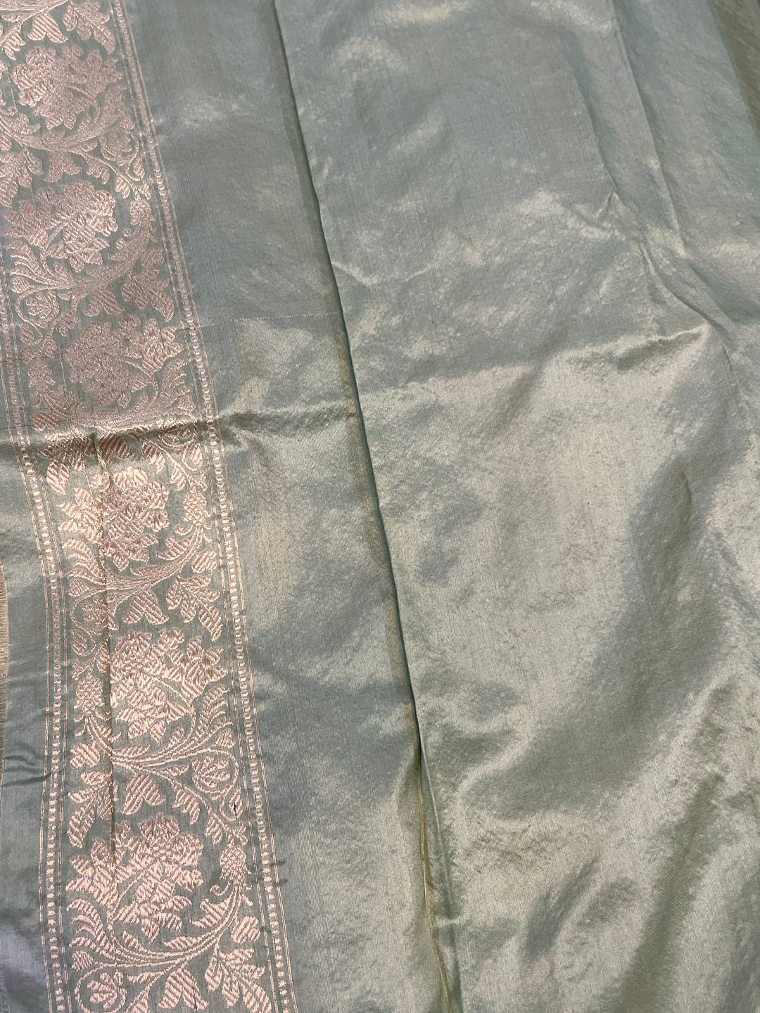 Pista Green Jaal Pure Banarasi Handloom Katan Silk Saree - Aura Benaras