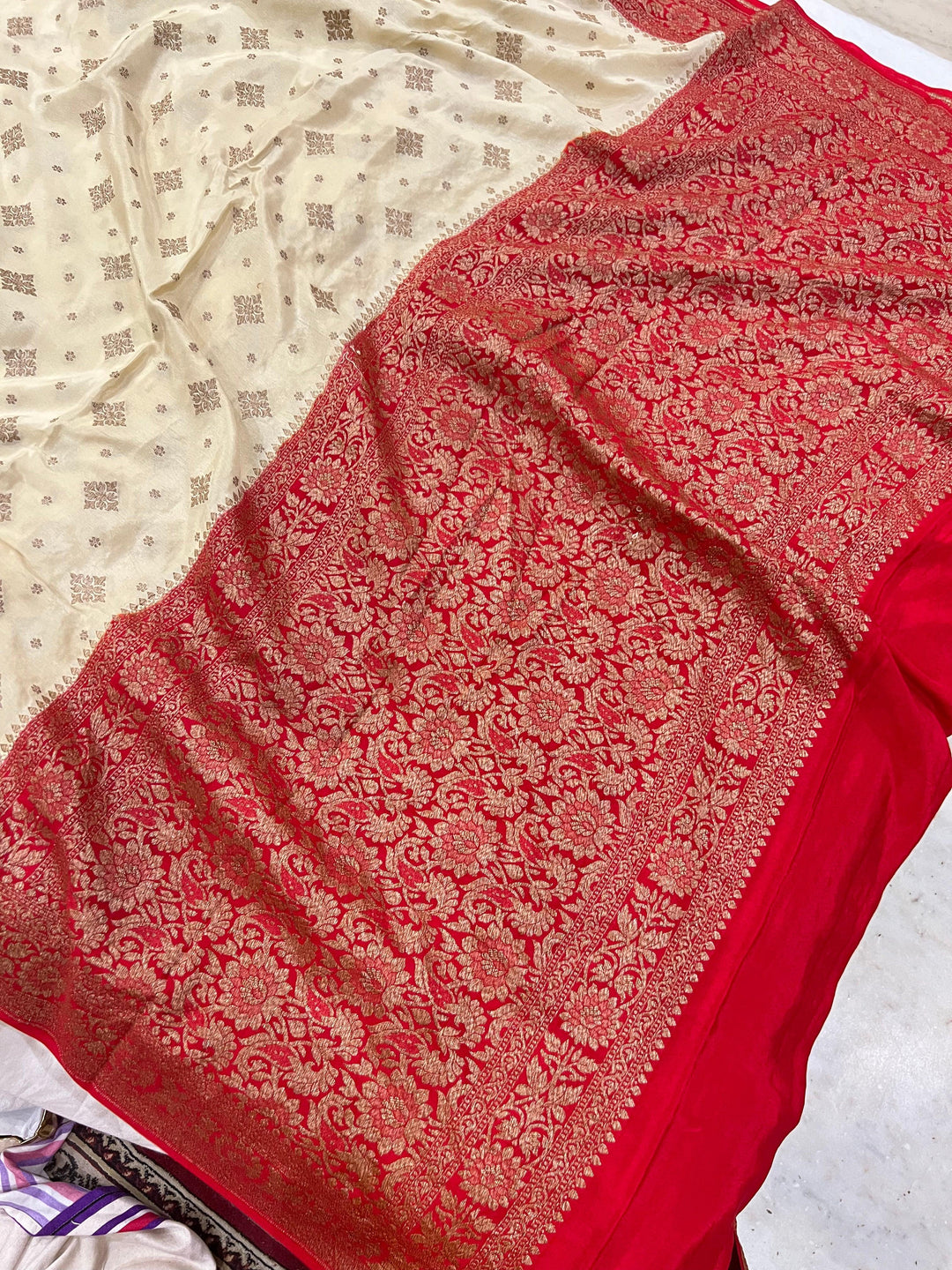 Cream Pure Banarasi Khaddi Crepe Silk Saree - Aura Benaras