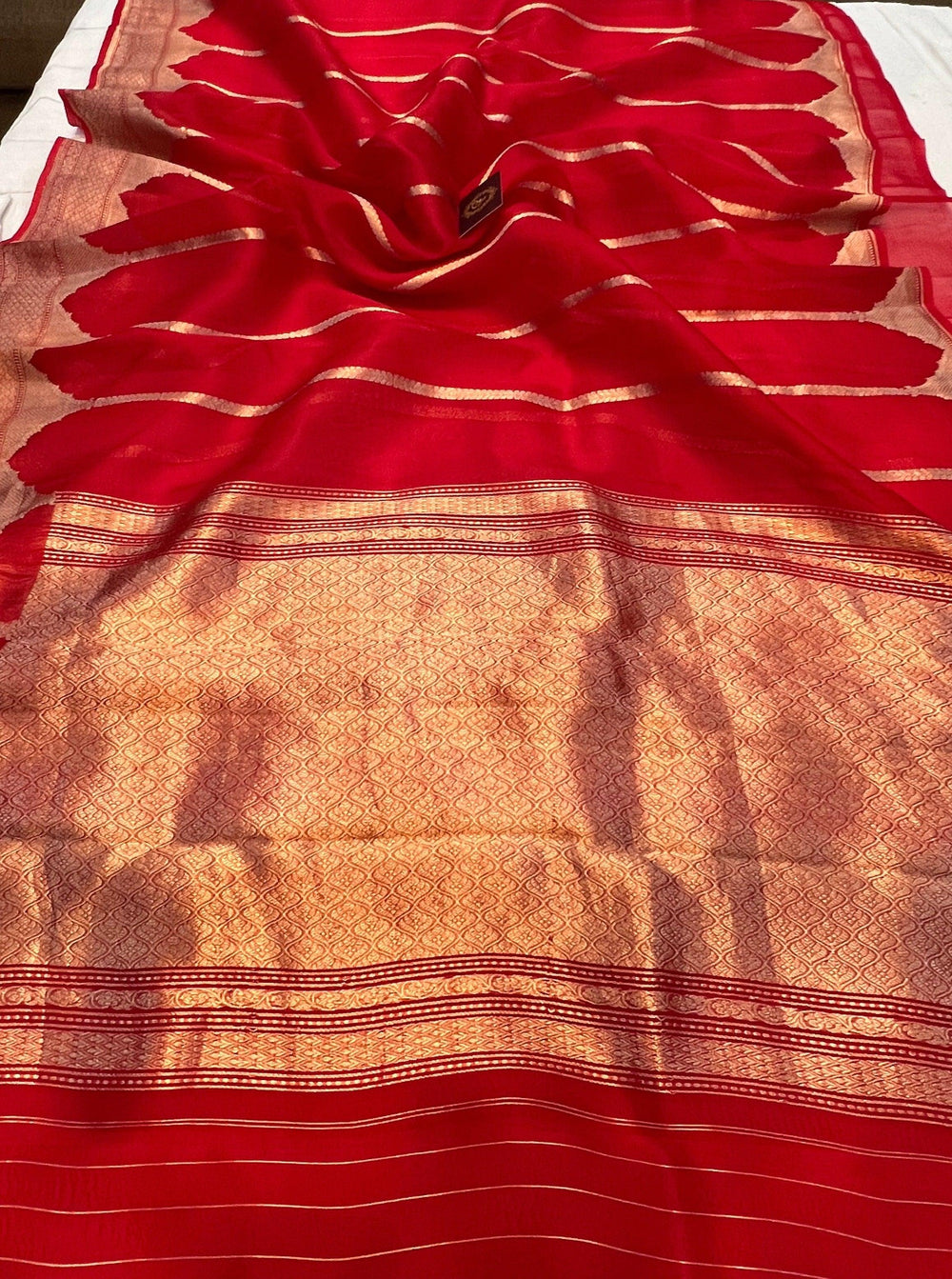 Red Banarasi Handloom Kora Silk Saree - Aura Benaras