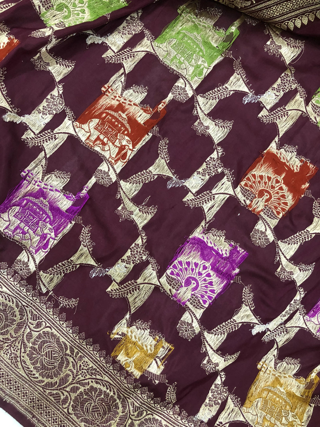 Deep Maroon Kadwa Jaal Pure Banarasi Handloom Katan Silk Saree - Aura Benaras