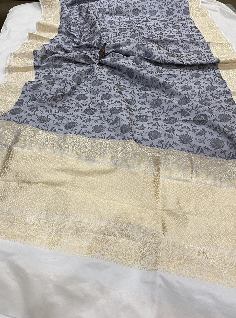 Grey Pure Banarasi Handloom Katan Silk Saree - Aura Benaras