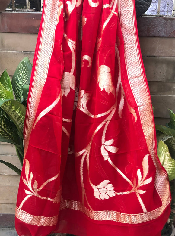 Red Pure Banarasi Handloom Georgette Dupatta - Aura Benaras