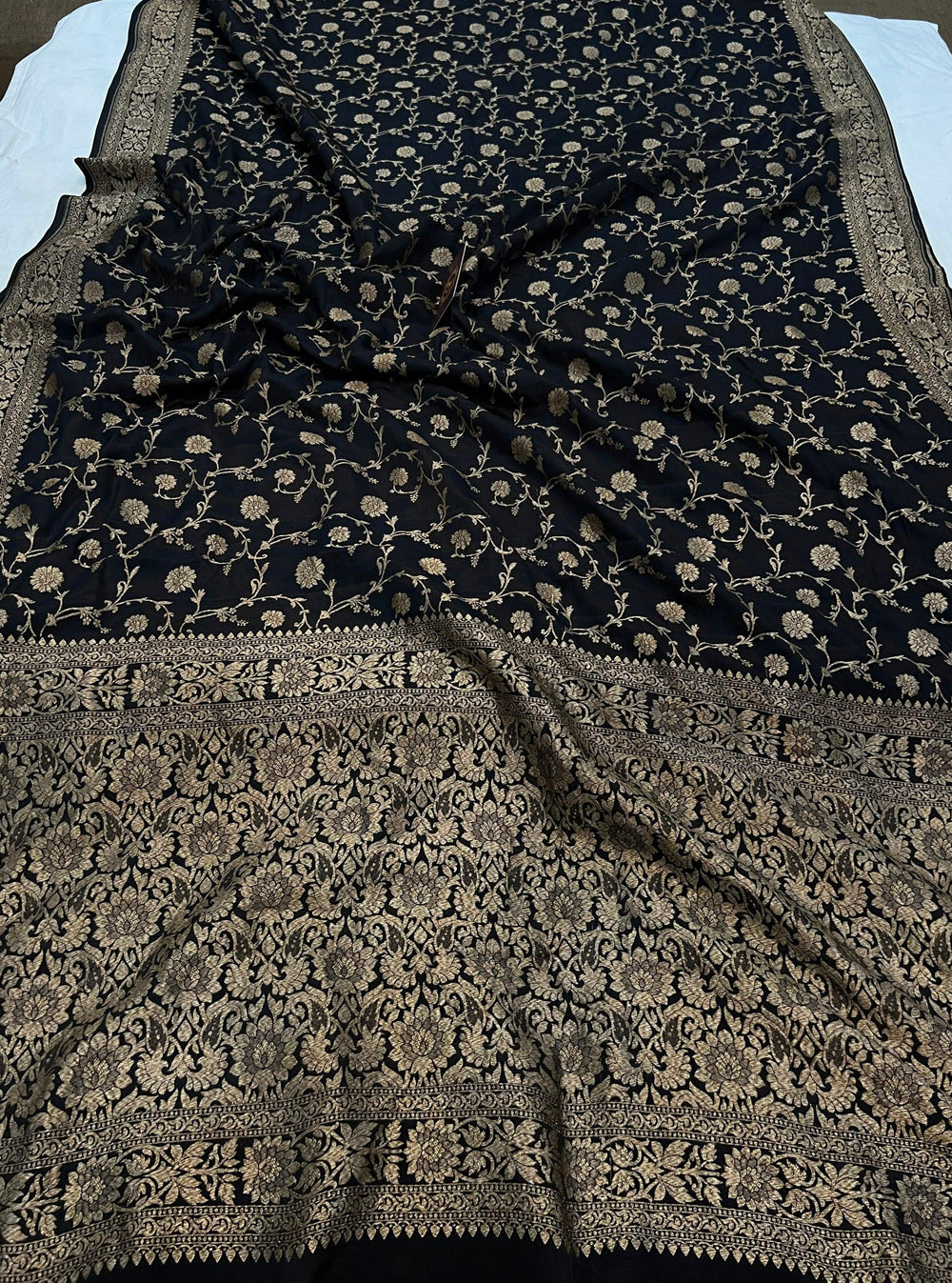 Black Pure Banarasi Khaddi Crepe Silk Saree - Aura Benaras