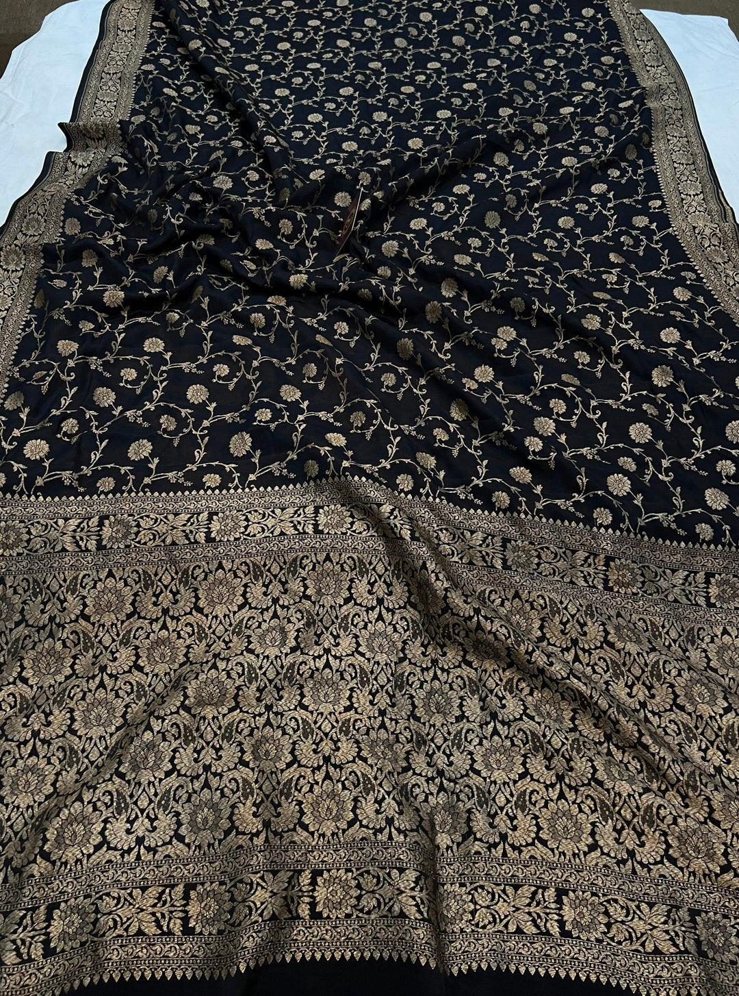 Black Pure Banarasi Khaddi Crepe Silk Saree - Aura Benaras