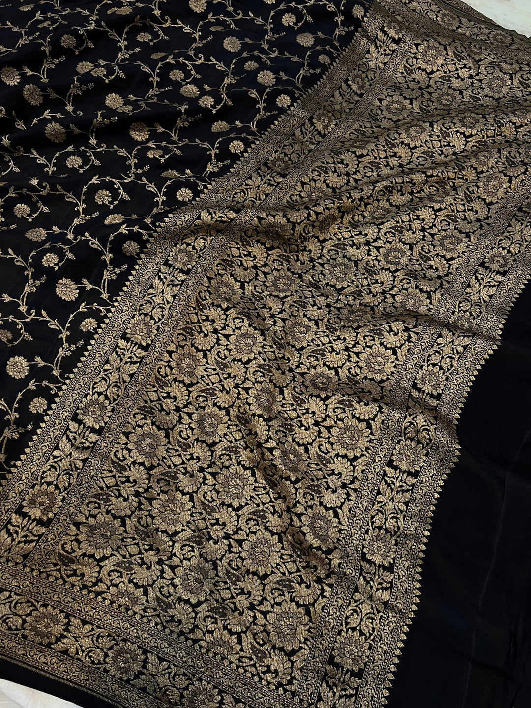 Black Pure Banarasi Khaddi Crepe Silk Saree - Aura Benaras