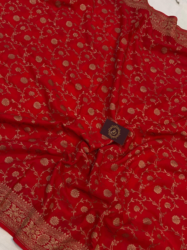 Red Pure Banarasi Khaddi Crepe Silk Saree - Aura Benaras