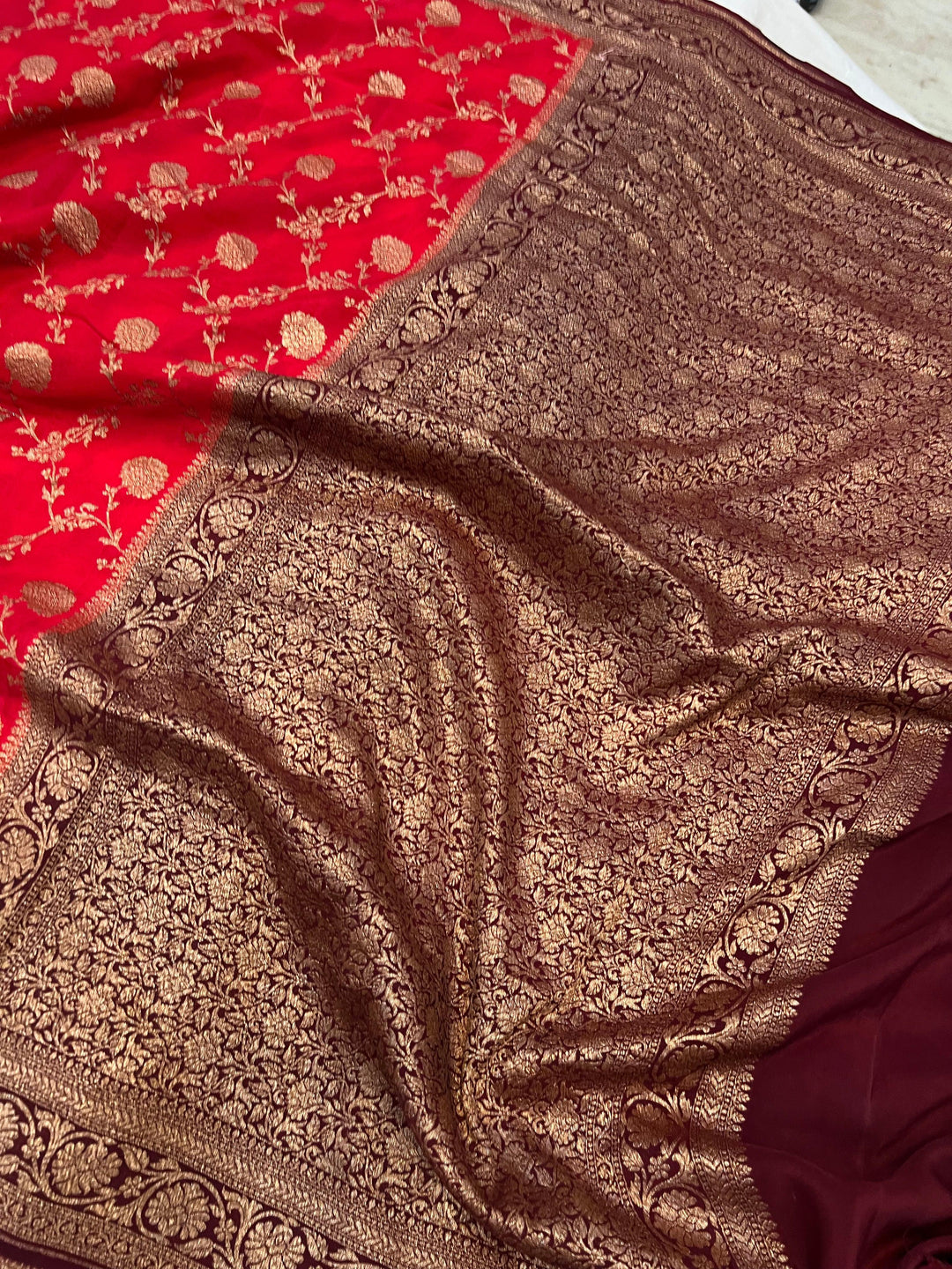 Red Pure Banarasi Khaddi Crepe Silk Saree - Aura Benaras