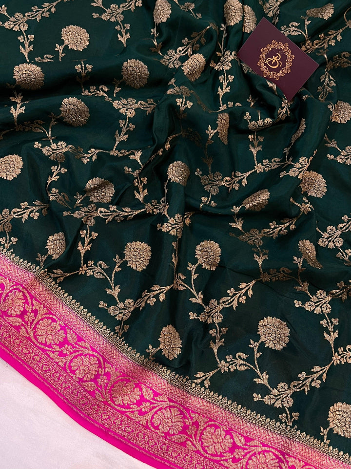 Bottle green Pure Banarasi Khaddi Crepe Silk Saree - Aura Benaras