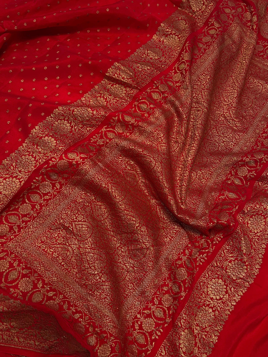 Red Pure Banarasi Khaddi Crepe Silk Saree - Aura Benaras