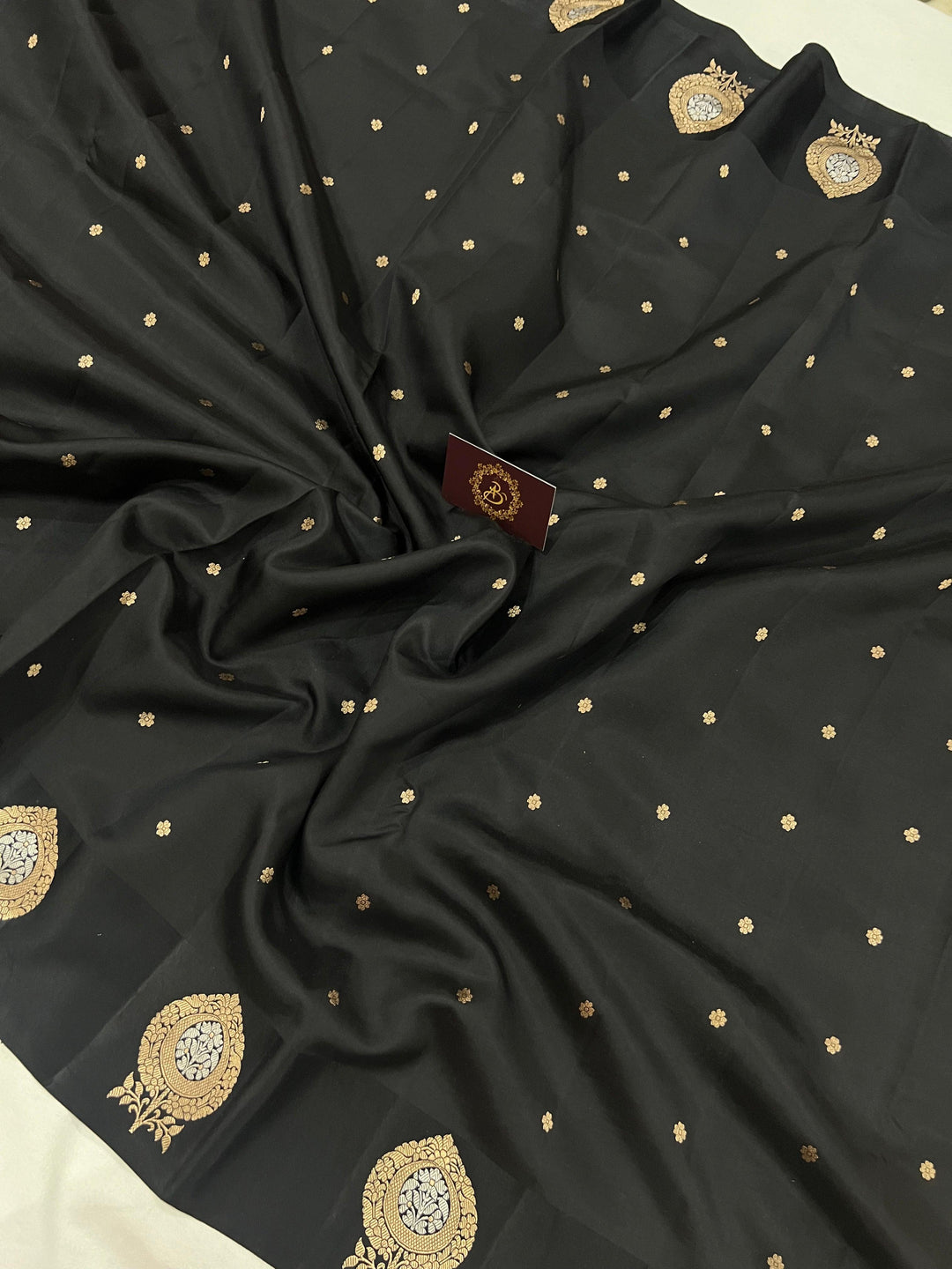 Black Pure Banarasi Handloom Silk Saree - Aura Benaras
