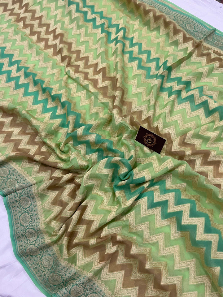 Green Rangkaat Pure Banarasi Khaddi Georgette Saree - Aura Benaras