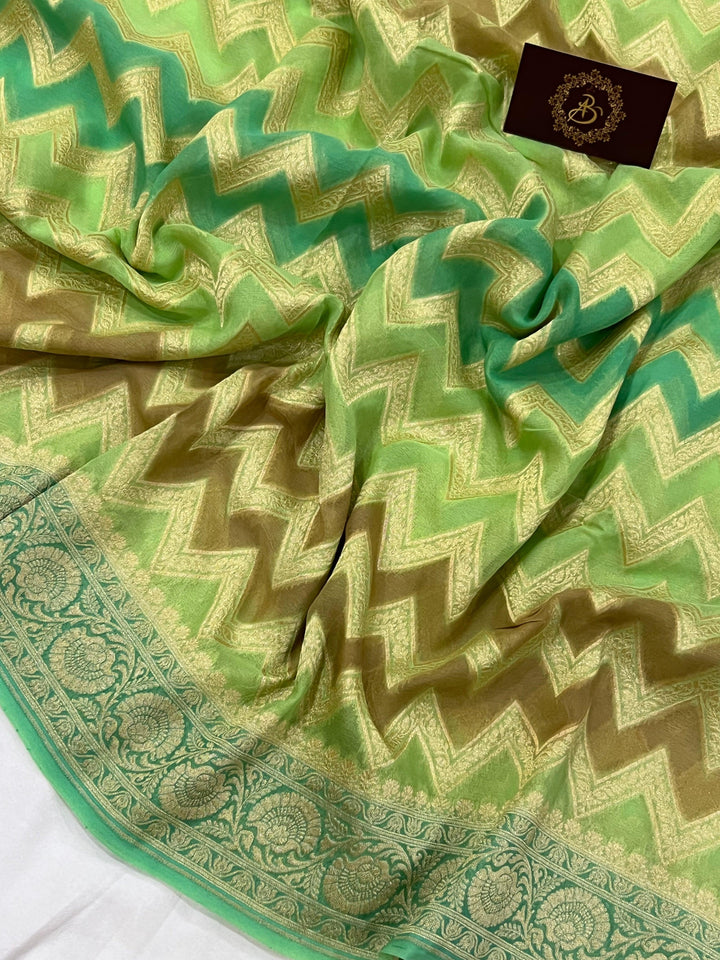Green Rangkaat Pure Banarasi Khaddi Georgette Saree - Aura Benaras