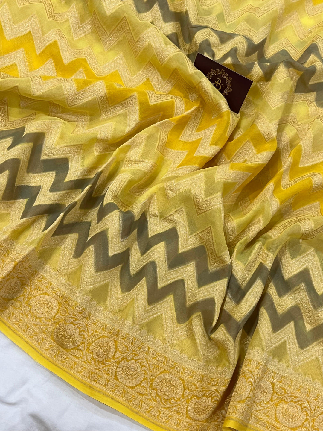 Yellow Rangkaat Pure Banarasi Khaddi Georgette Saree - Aura Benaras