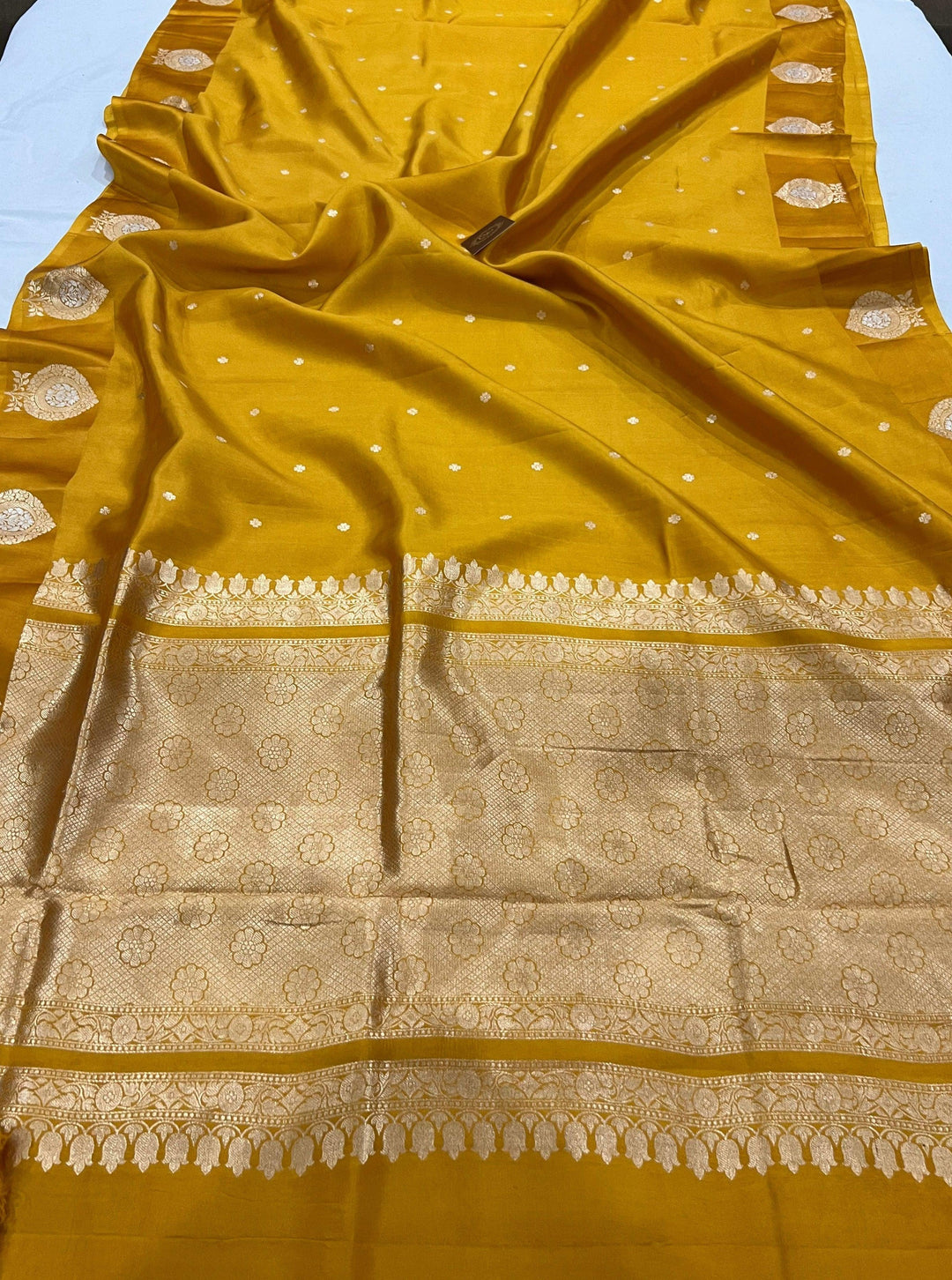 Mustard Yellow Pure Banarasi Handloom Silk Saree - Aura Benaras