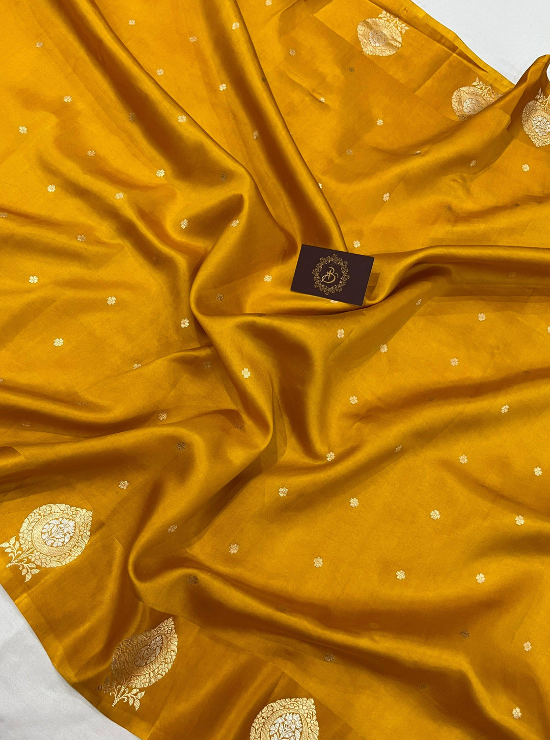 Mustard Yellow Pure Banarasi Handloom Silk Saree - Aura Benaras