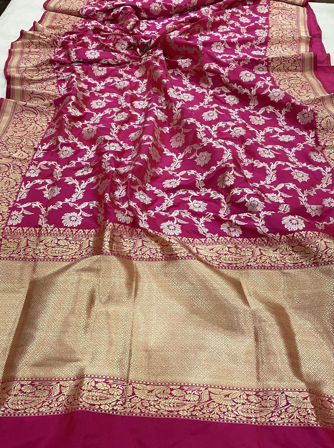 Hot Pink Jaal Pure Banarasi Handlloom Katan Silk Saree - Aura Benaras