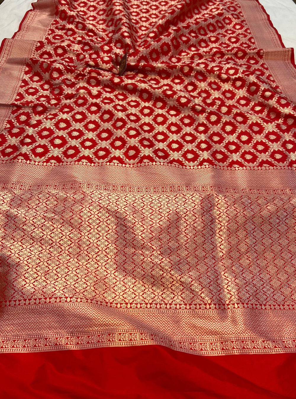Red Pure Banarasi Handloom Katan Silk Saree - Aura Benaras