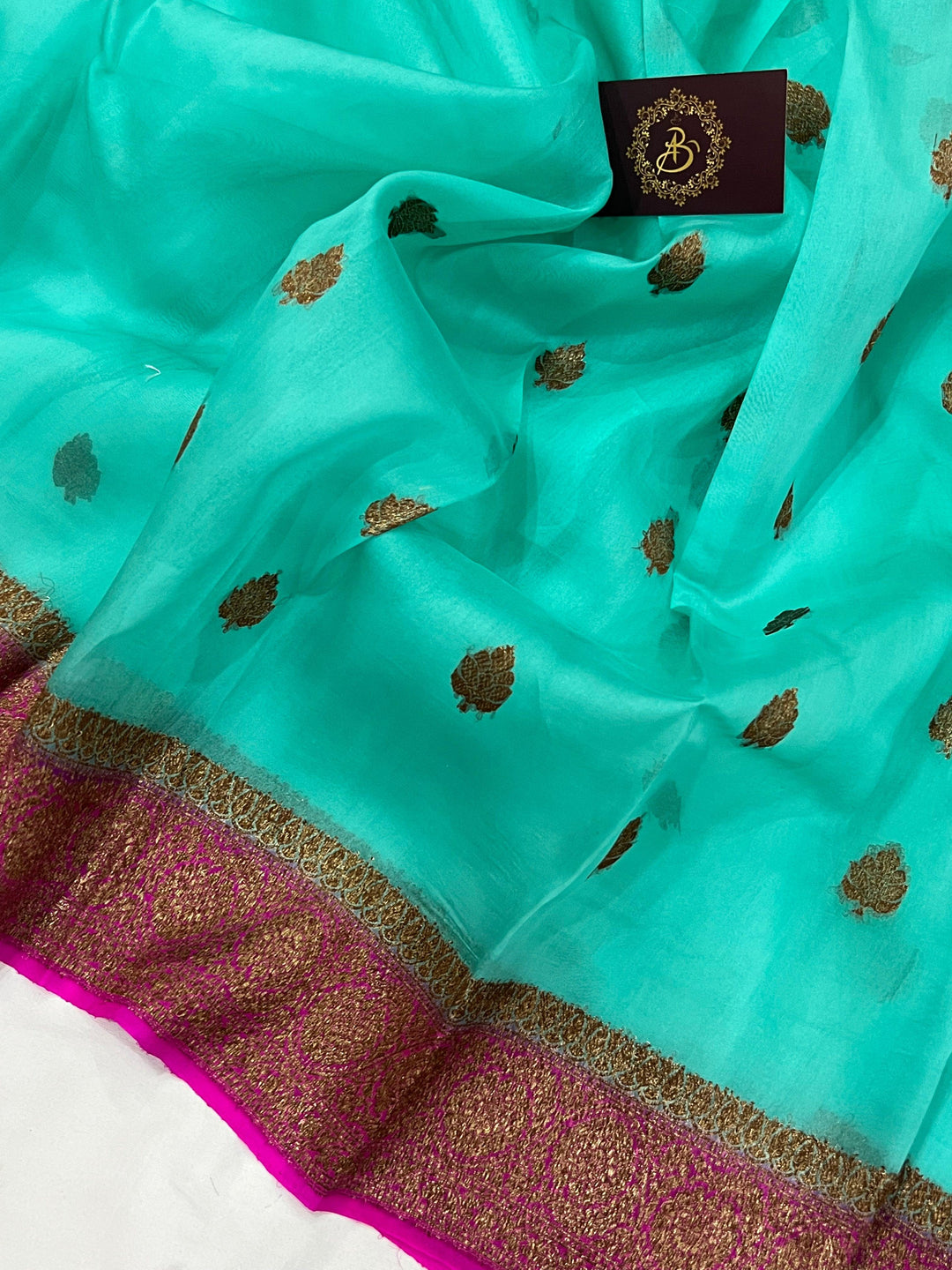 Sea Green Banarasi Handloom Kora Silk Saree - Aura Benaras