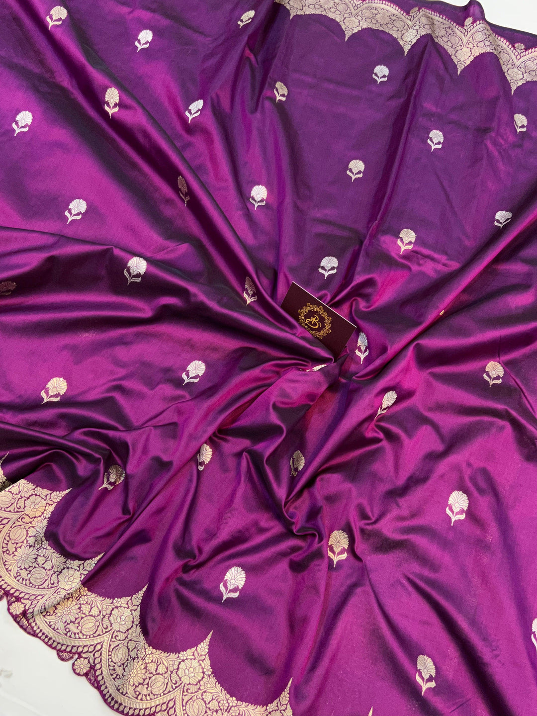 Purple Banarasi Handloom Katan Silk Saree - Aura Benaras