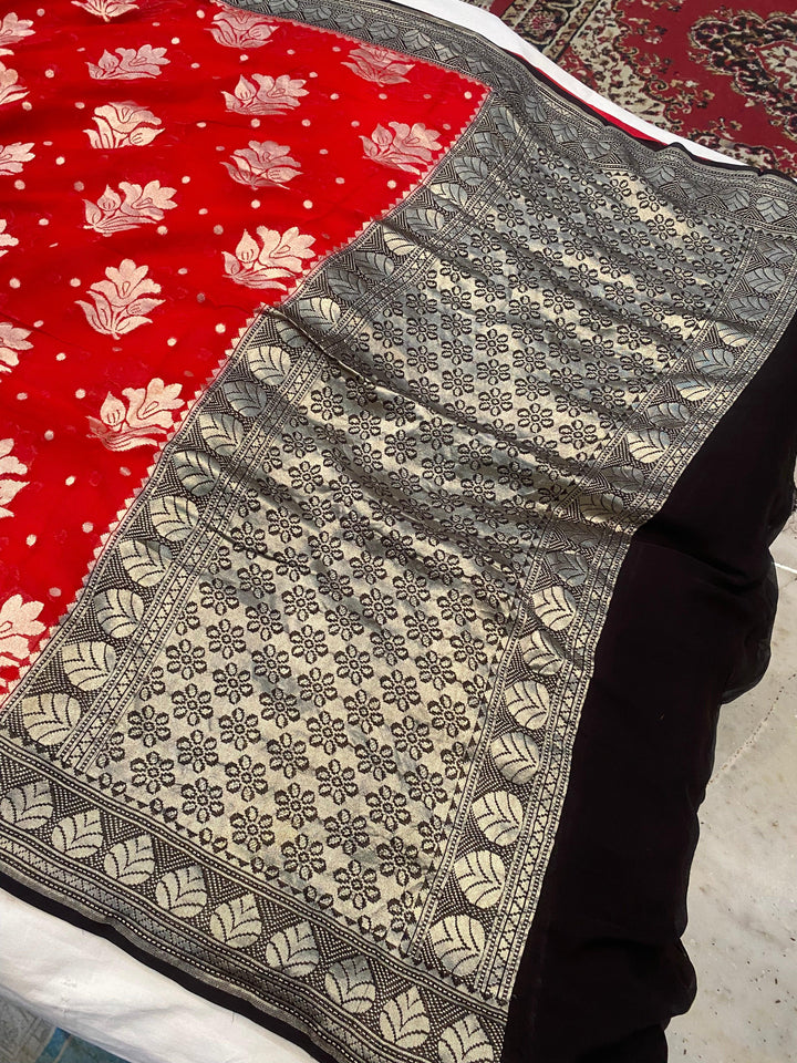Red Banarasi Khaddi Georgette Saree - Aura Benaras