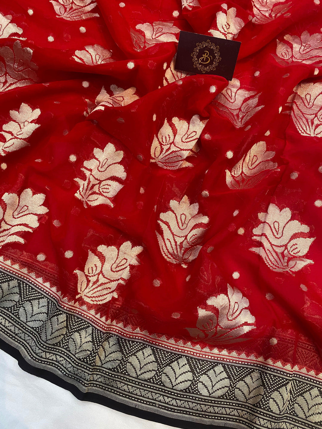 Red Banarasi Khaddi Georgette Saree - Aura Benaras