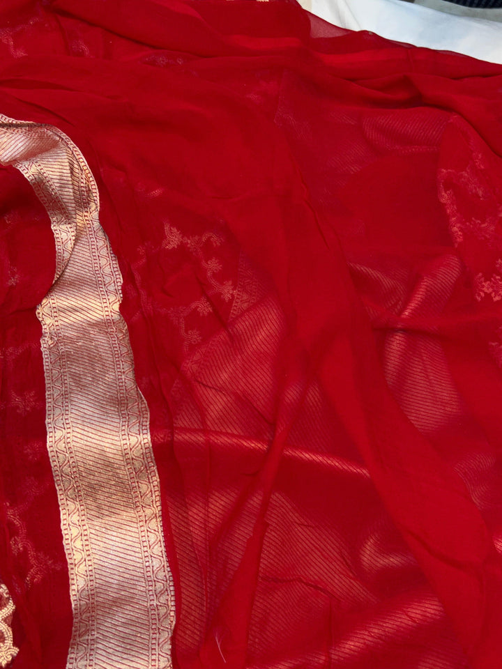 Red Pure Banarasi Khaddi Georgette Saree - Aura Benaras