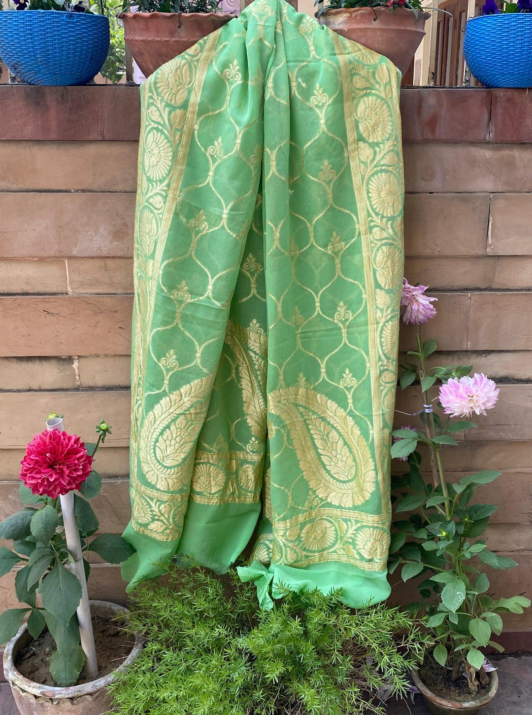 Pista Green Pure Banarasi Handloom Georgette Dupatta - Aura Benaras