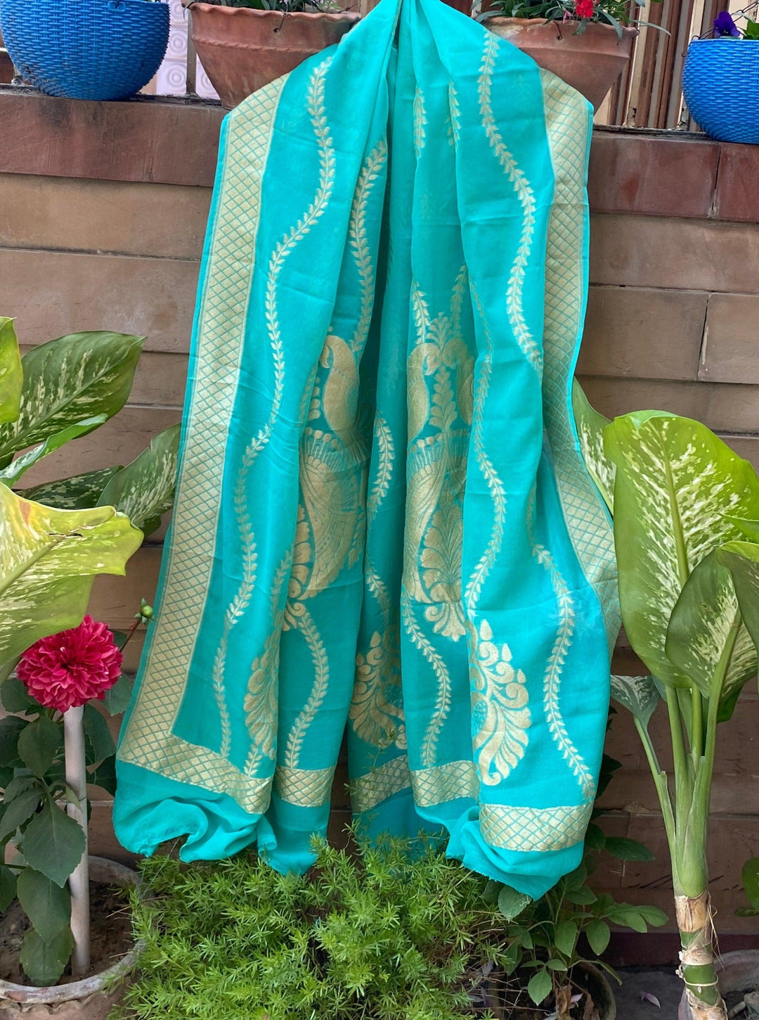 Sea Green Pure Banarasi Handloom Georgette Dupatta - Aura Benaras