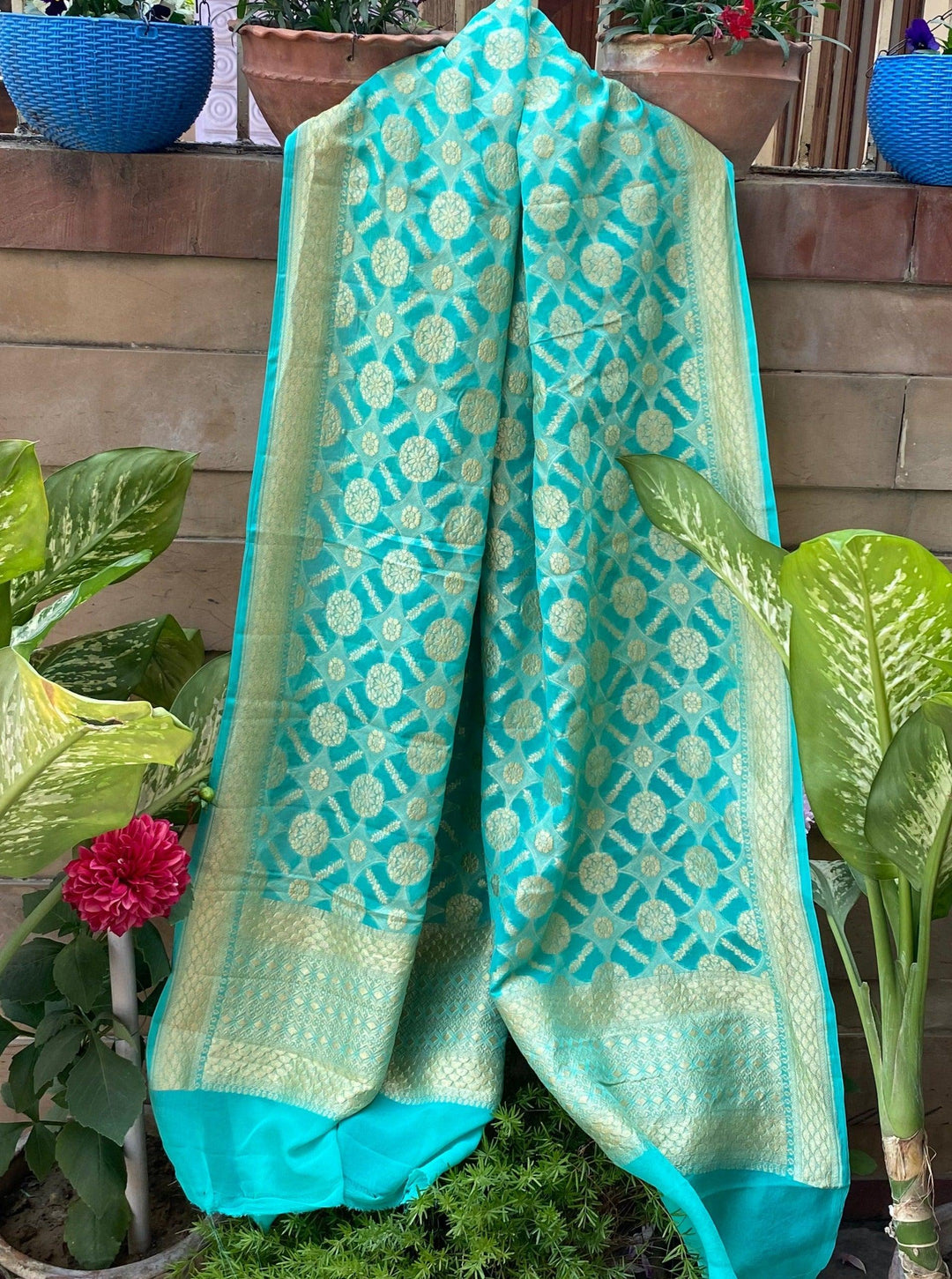 Sea Green Pure Banarasi Handloom Georgette Dupatta - Aura Benaras