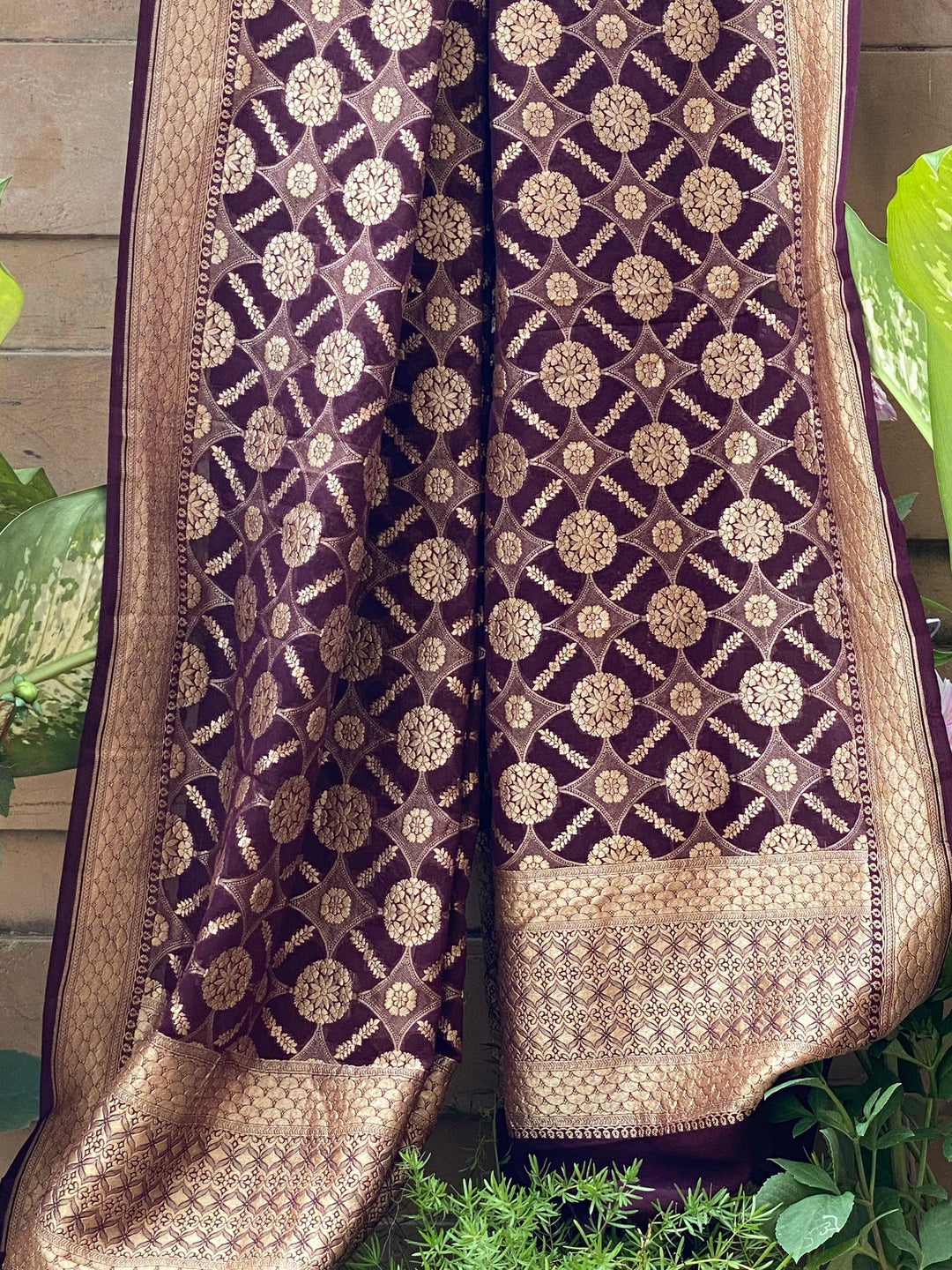 Coffee Brown Pure Banarasi Handloom Georgette Dupatta - Aura Benaras