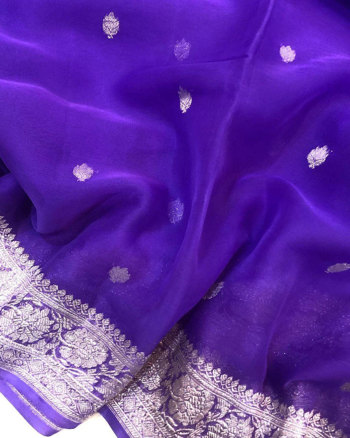 Lavender Khaddi Chiffon Banarasi Handloom Saree - Aura Benaras