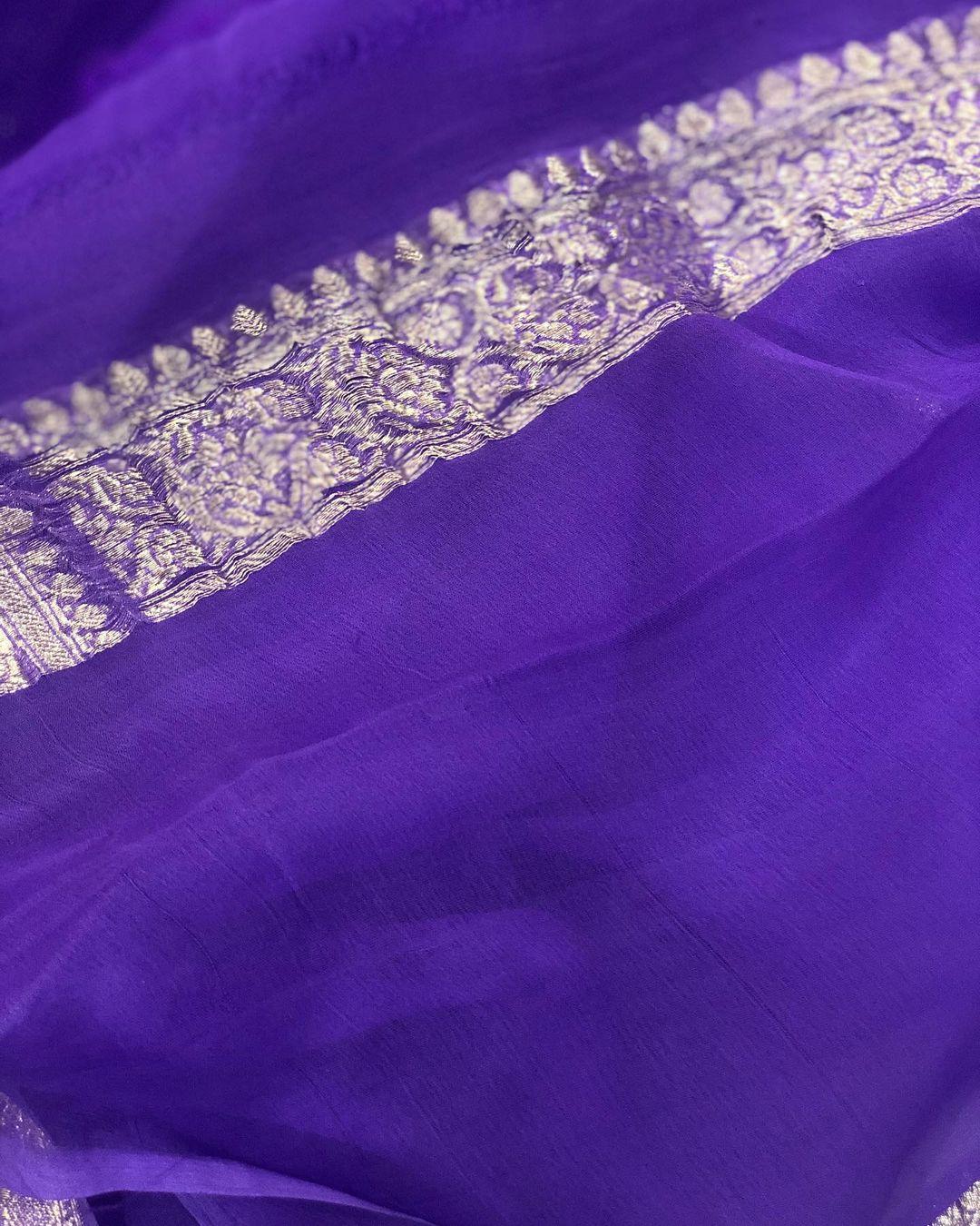 Lavender Khaddi Chiffon Banarasi Handloom Saree - Aura Benaras
