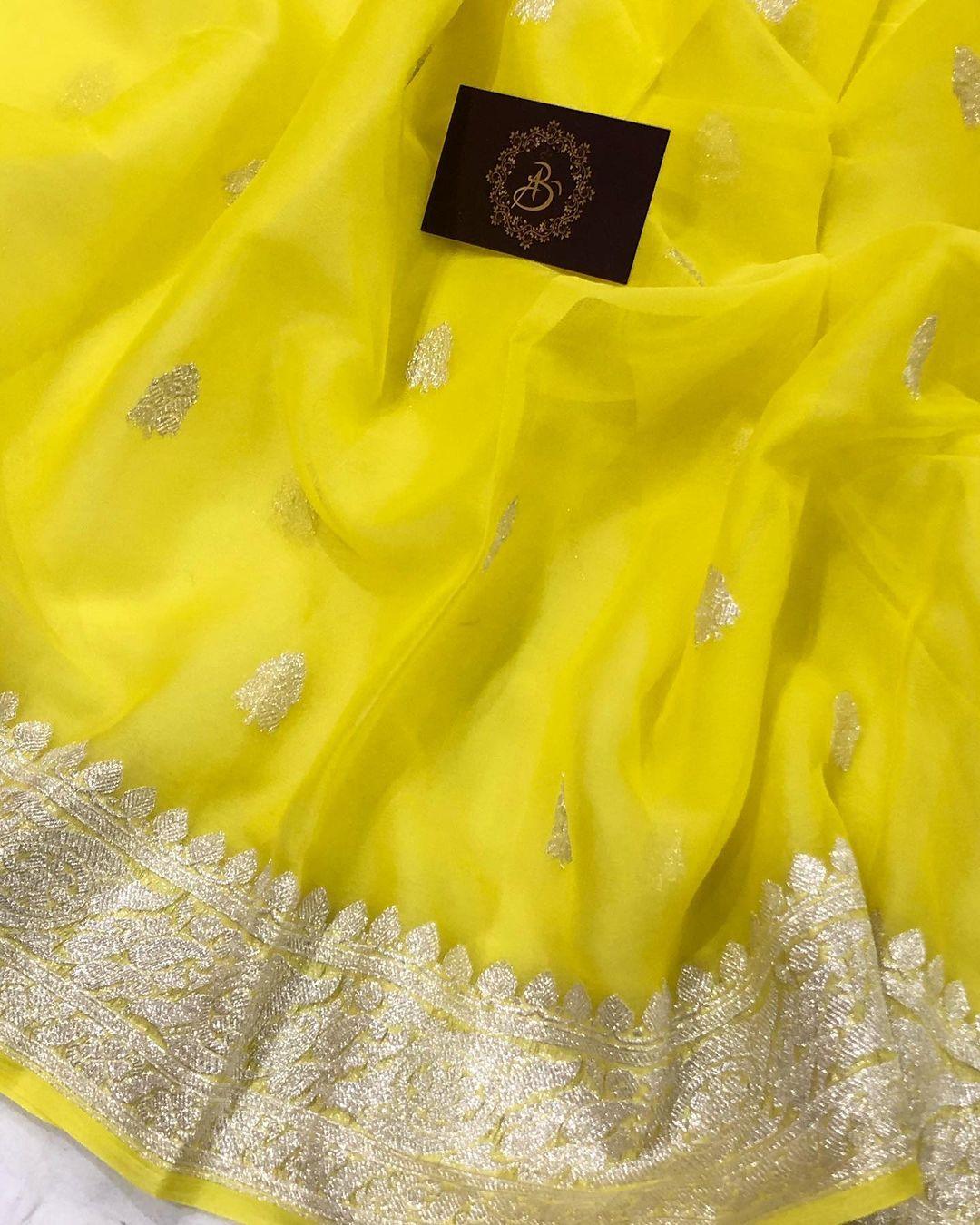 Lemon Yellow Khaddi Chiffon Banarasi Handloom Saree - Aura Benaras