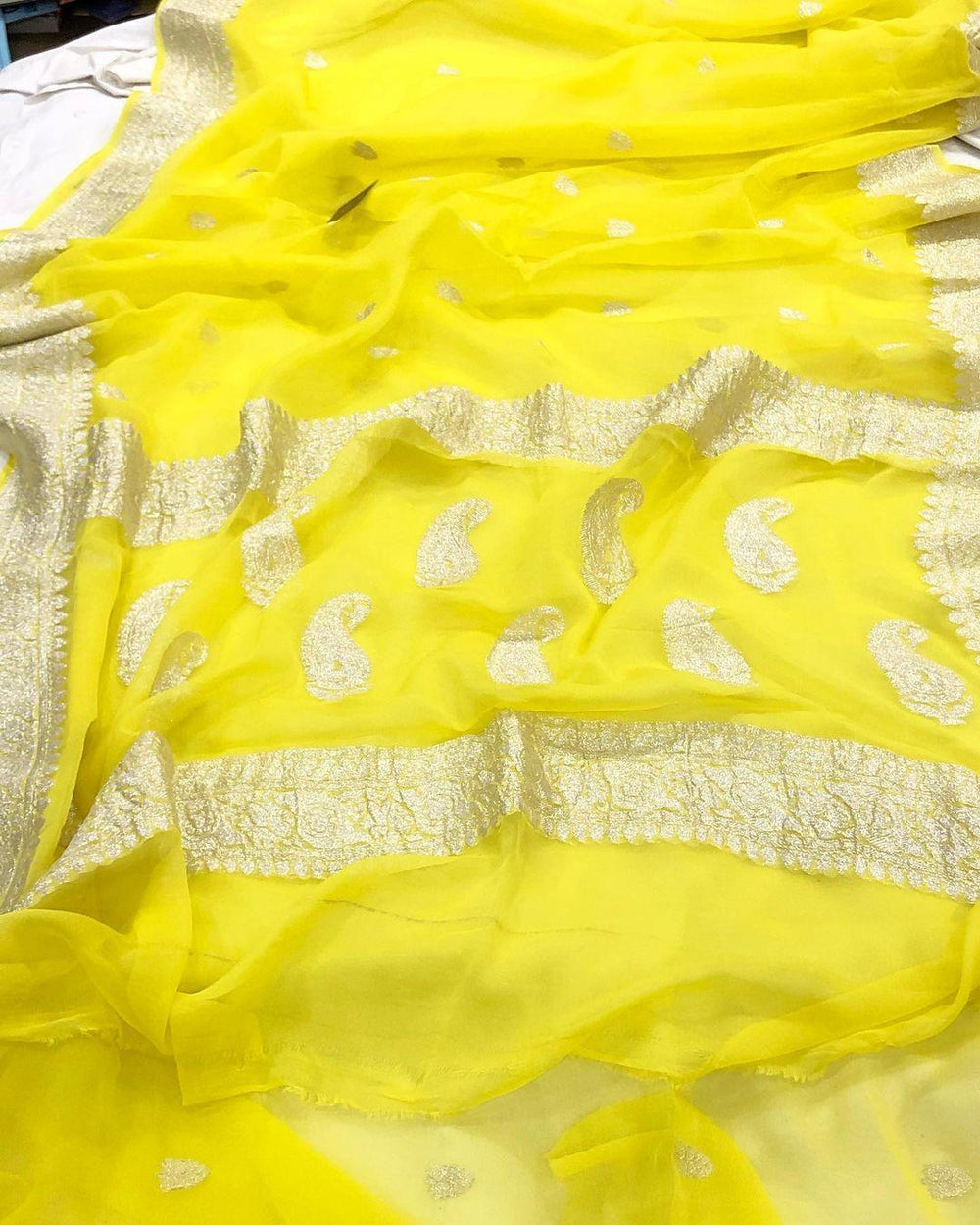 Lemon Yellow Khaddi Chiffon Banarasi Handloom Saree - Aura Benaras