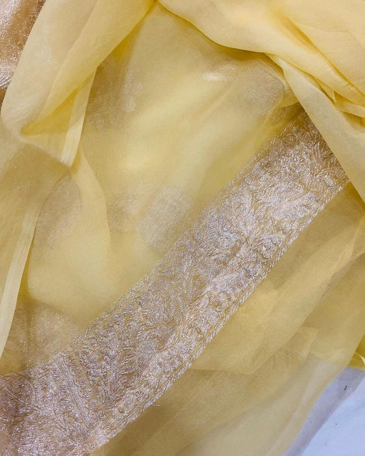 Cream Khaddi Chiffon Banarasi Handloom Saree - Aura Benaras