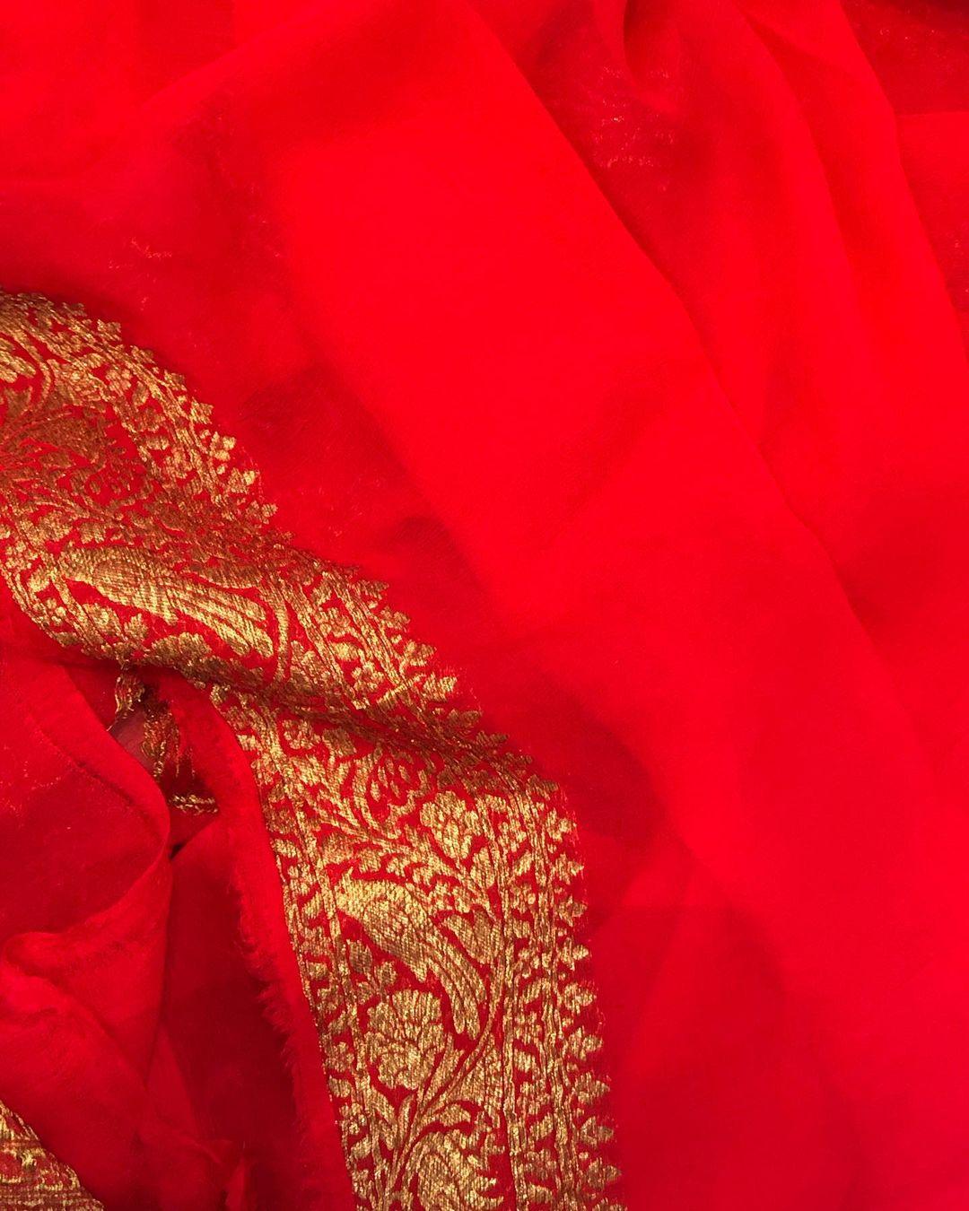 Red Banarasi Handloom Pure Khaddi Georgette Silk Saree - Aura Benaras