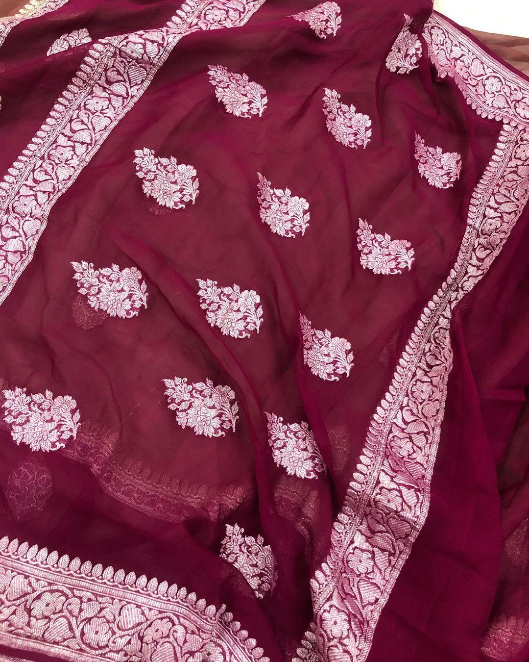 Brown Khaddi Chiffon Banarasi Handloom Saree - Aura Benaras