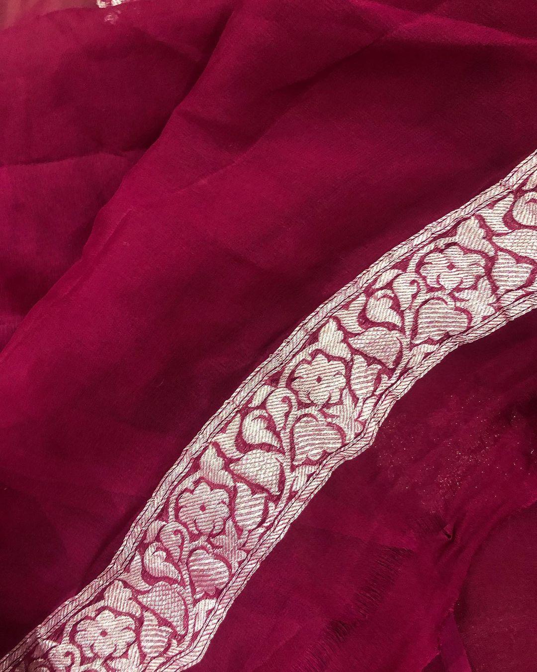 Brown Khaddi Chiffon Banarasi Handloom Saree - Aura Benaras