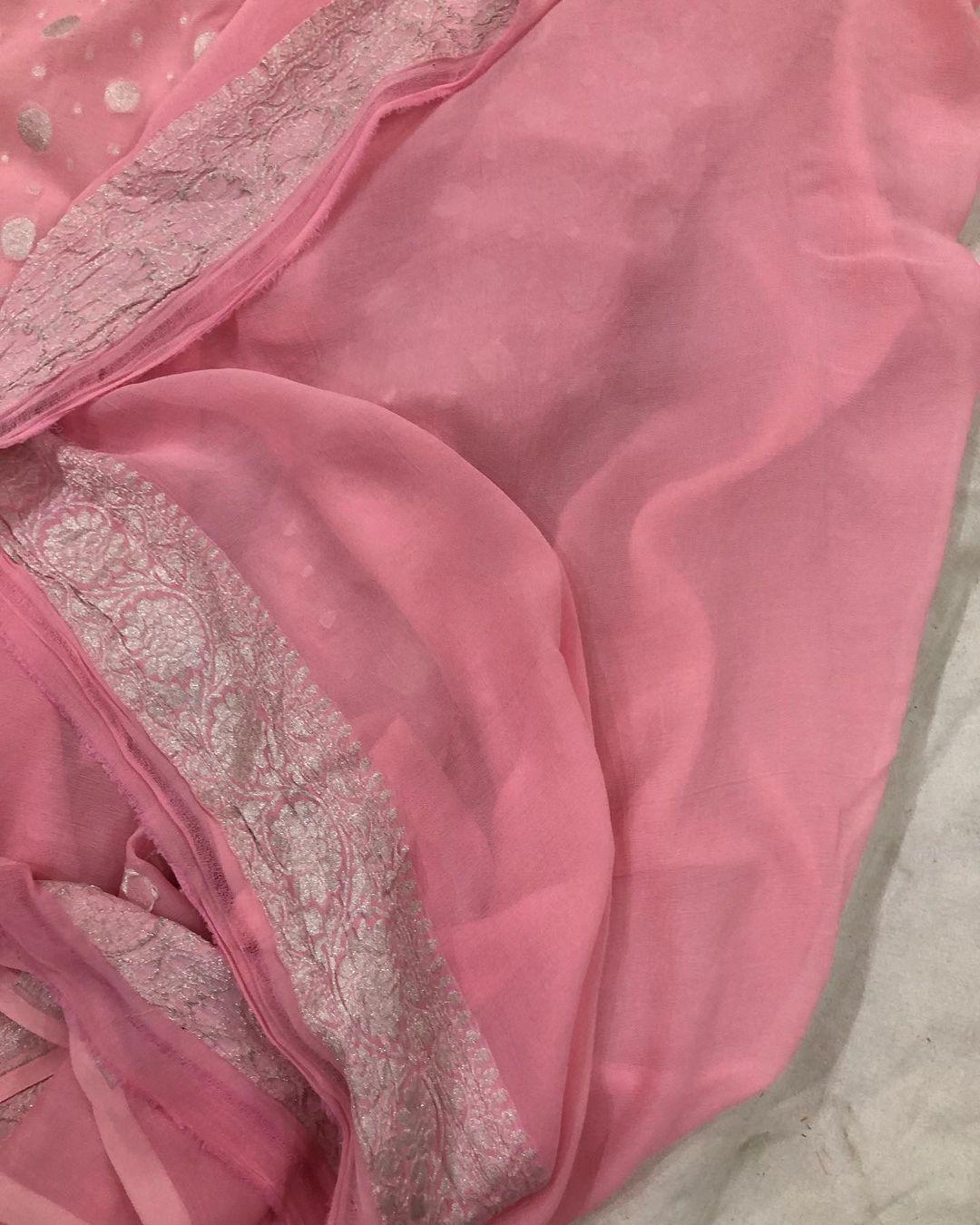 Peachish Pink Banarasi Handloom Pure Khaddi Georgette Silk Saree - Aura Benaras