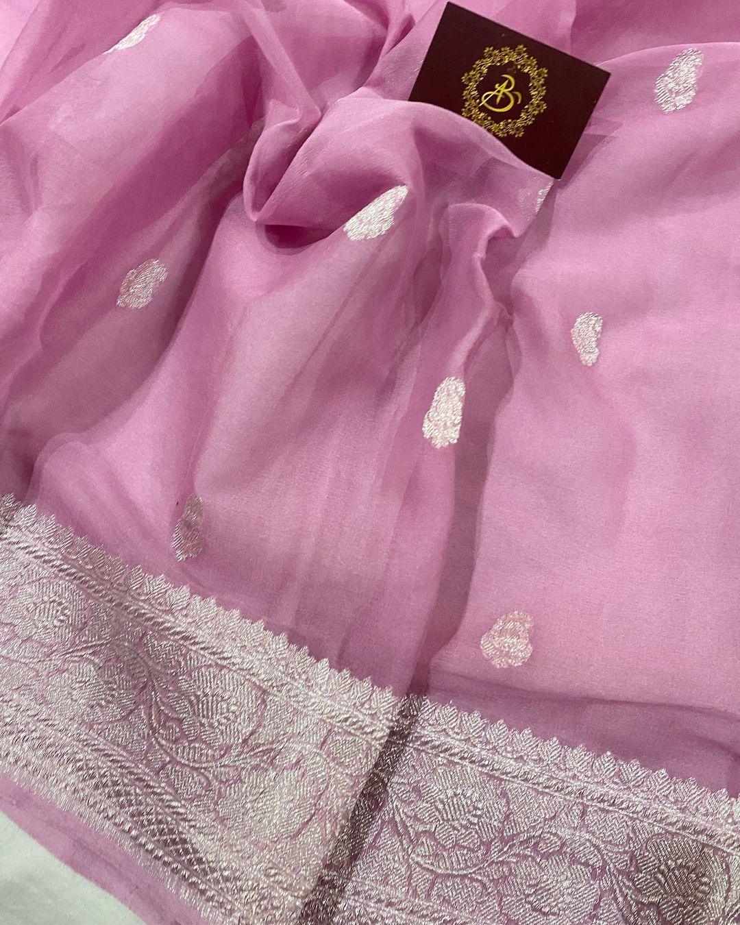Pastel Mauve Banarasi Handloom Georgette Silk Saree - Aura Benaras