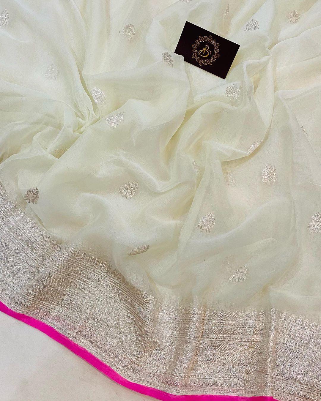 Off White Khaddi Chiffon Banarasi Handloom Saree - Aura Benaras