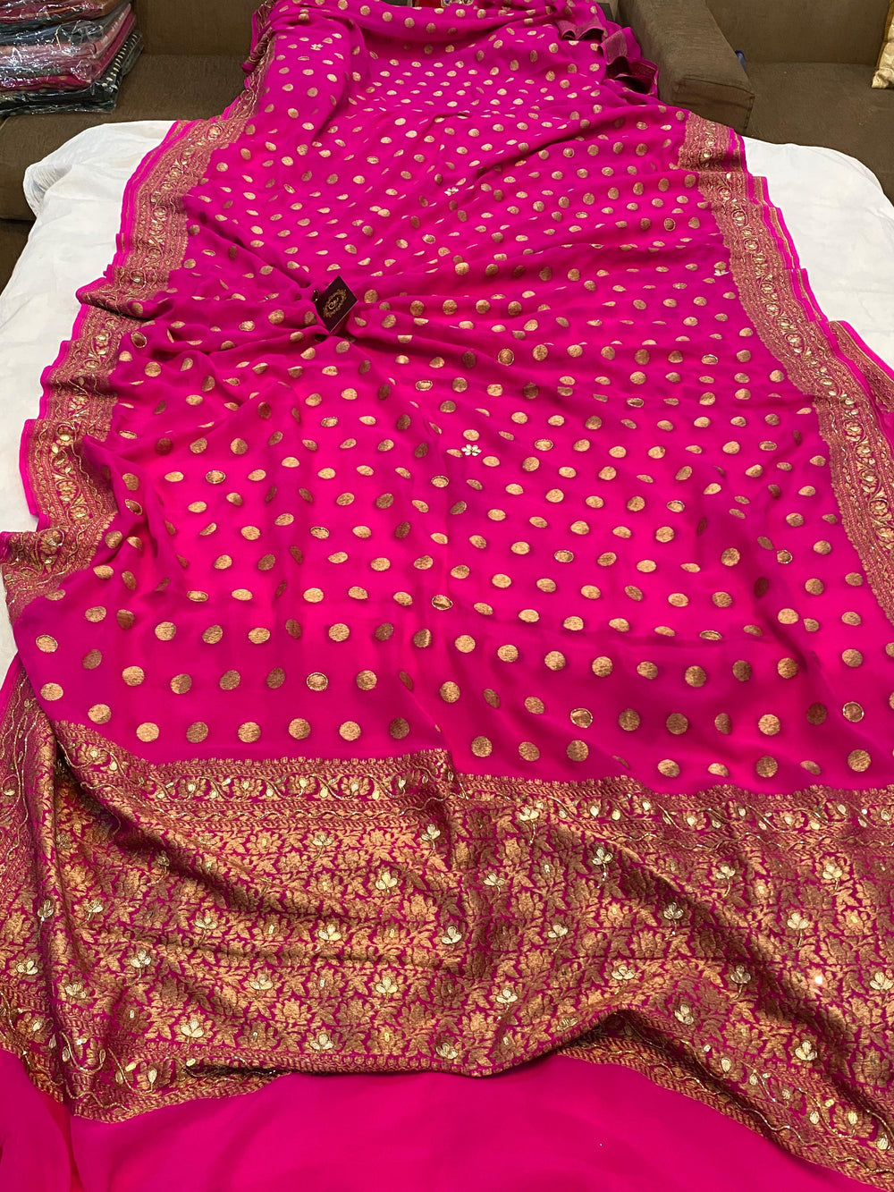 PINK BANARASI HANDLOOM PURE KHADDI GEORGETTE SILK SAREE WITH ZARDOZI WORK - Aura Benaras
