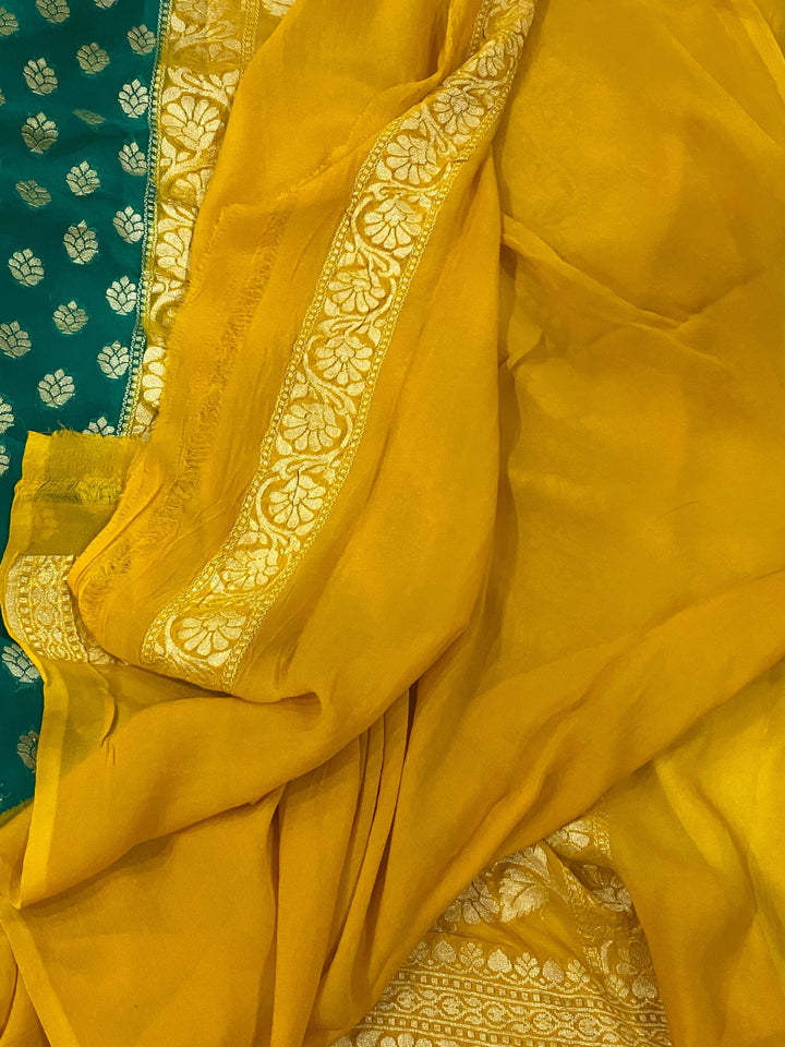 Rama Green Banarasi Handloom Pure Georgette Silk Saree - Aura Benaras